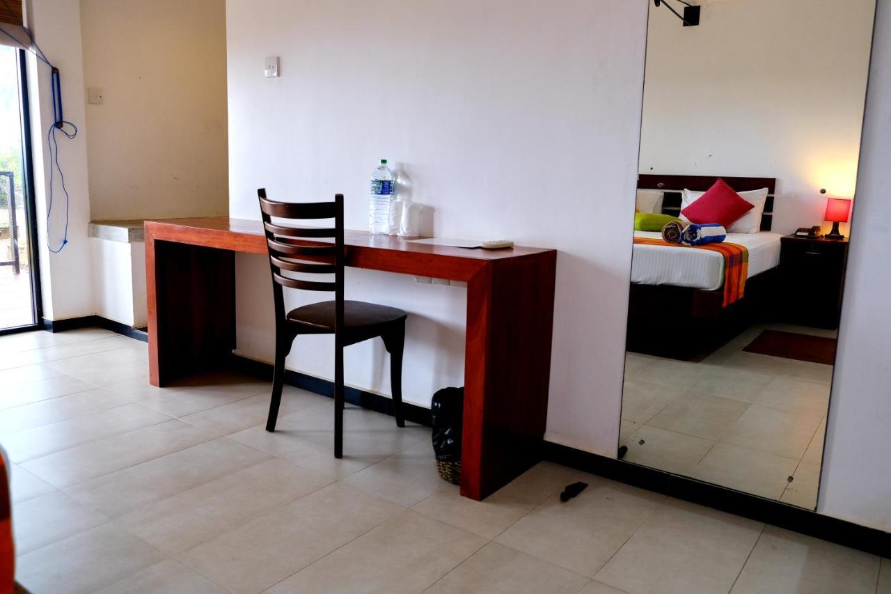 Welle Wadiya Beach Villa Kalpitiya Eksteriør bilde